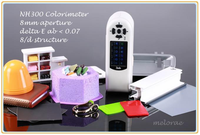A cor plástica compara o colorímetro NH300